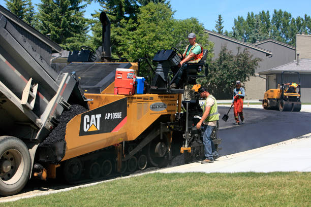 Best Residential Driveway Paver Services  in Lake Mills, IA